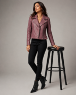 Women's Quilted Leather Bomber Jacket - Image 3